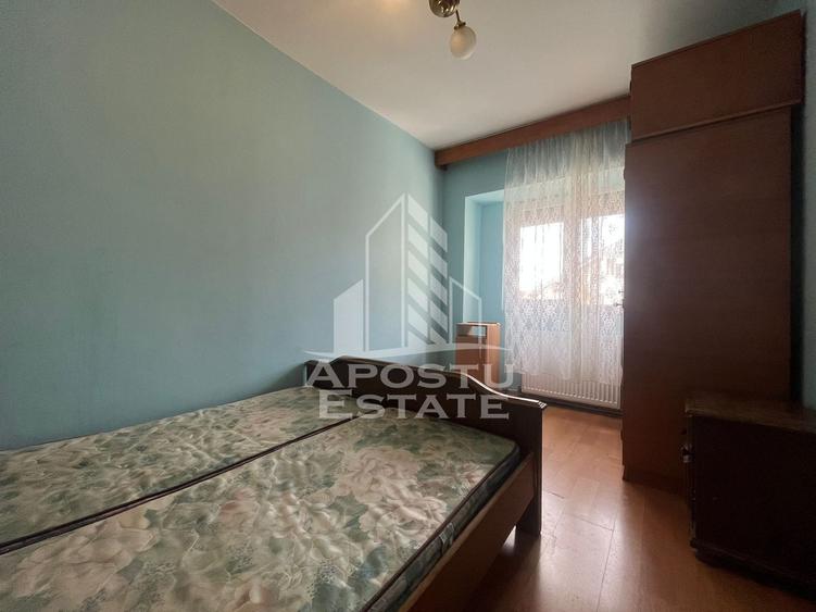 Apartament 4 camere, zona Alfa - 4