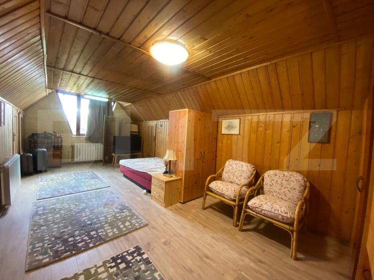 Casa spatioasa cu garaj si curte, 495 mp, in Gheorgheni - 16