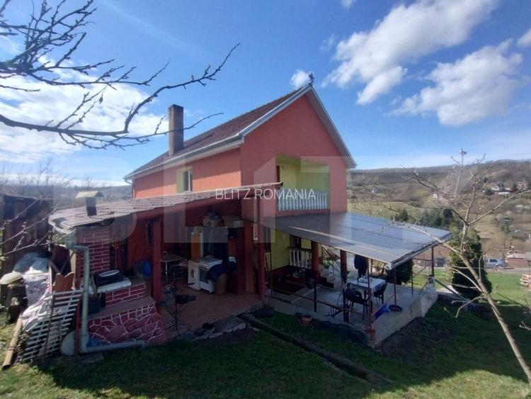EXCLUSIVITATE! Casa cu 4 camere, 130 mp, 20 ari teren, zona Dealu-Jelnei