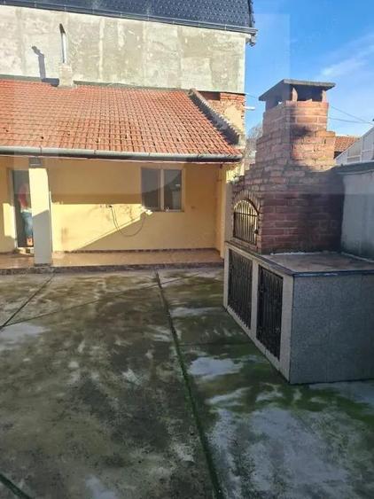 Casa in centrul ora?ului oportunitate excelenta de investi?ie - 11