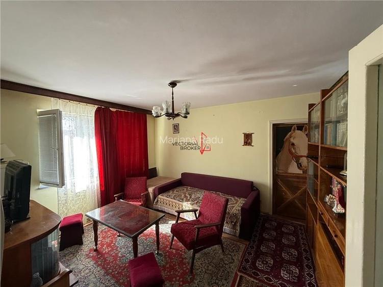 3 camere semidecomadate, et. 2, vedere mixta, 62mp, Gara de Nord- Metrou