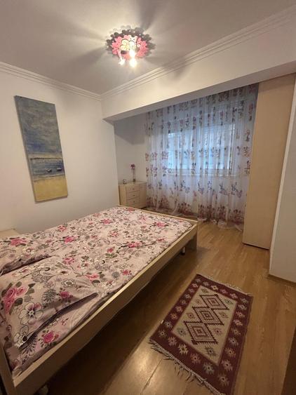 Apartament 4 camere de închiriat în Mamaia Centrală - 800 EURO - 12