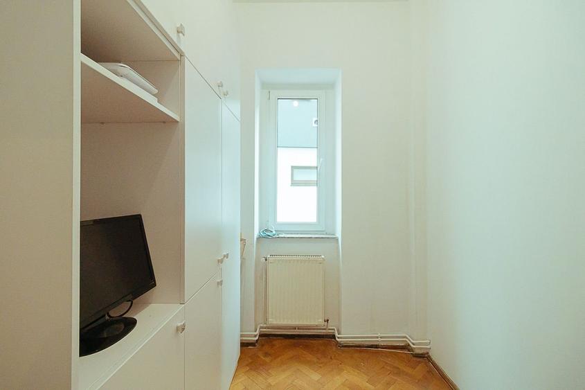 Ultracentral, apartament in casa, pretabil locuit si/sau birouri, pet friendly. - 14