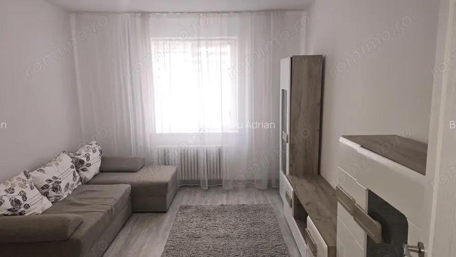 Vand garsoniera in Deva, zona Progresul, parter, bloc de 3 etaje, izolat exterior, mobilata