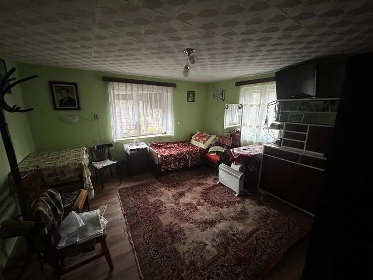 Vand casa batraneasca si teren 2400 mp la 25 km de Cluj - 2