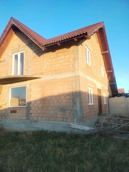 Se vinde casa la rosu - 10