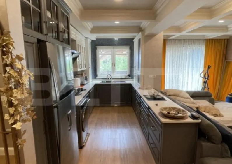 Apartament modern, 3 camere, cu terasa de 39 mp, cartier Bur - 4