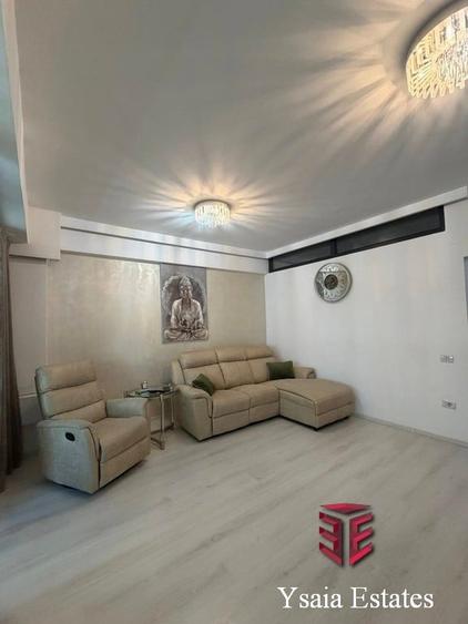 CAMPUS UNIVERSITAR -  BLOC NOU - 2 DECOMANDATE LA VANZARE - PARCARE INCLUSA - - 25