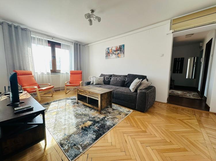 Cotroceni, Eroilor, apartament renovat, mobilat si utilat complet, 2/4, stradal