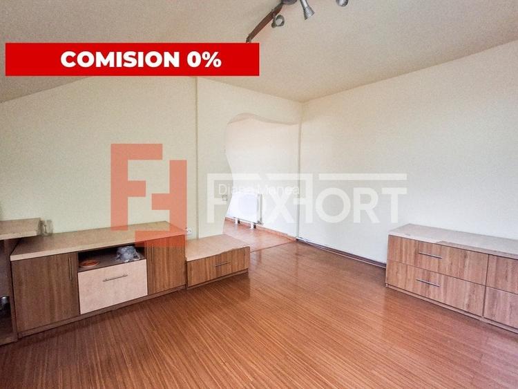 Apartament cu 2 camere semidecomandat, mobilat în Aradului