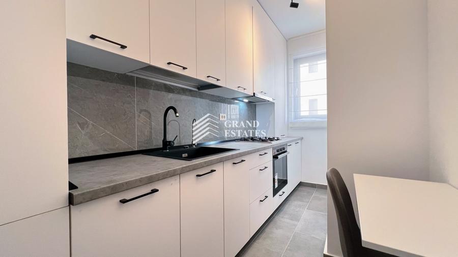 Închiriere apartament 2 camere decomandat | etaj 1 | Loc de parcare - 7