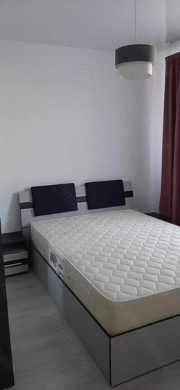 Proprietar, inchiriez 2 cam! - 4