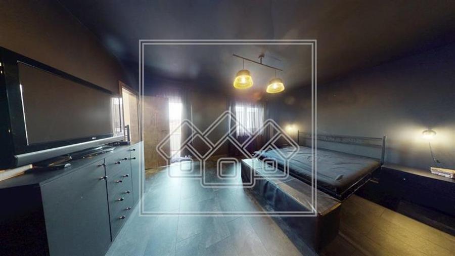 Casa de vanzare in Sibiu - 4 camere, panouri solare - - 4