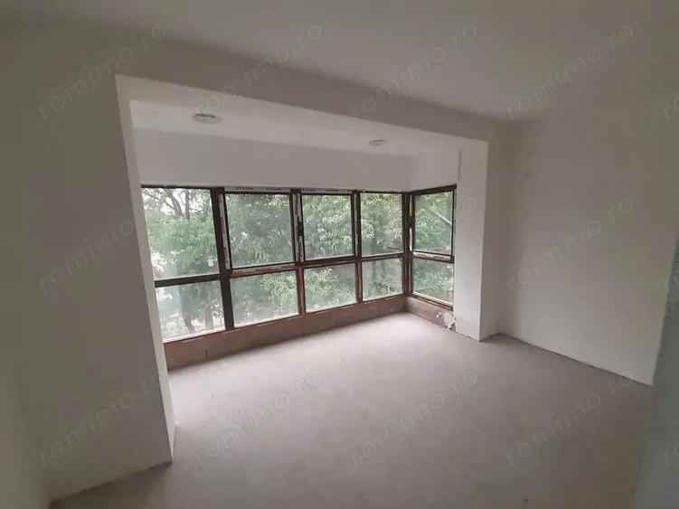 Cladire birouri D+P+E+M in zona Titan - 9