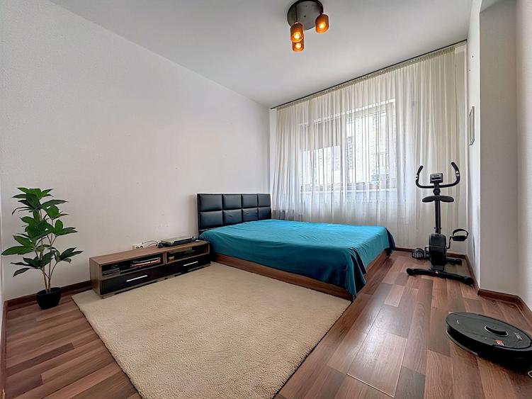Apartament 3 camere decomandat bucatarie inchisa 2 bai Parcul Teilor - 4