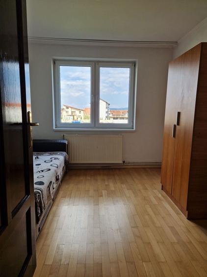 Inchiriez apartament panoramic 90mp utilat - 4