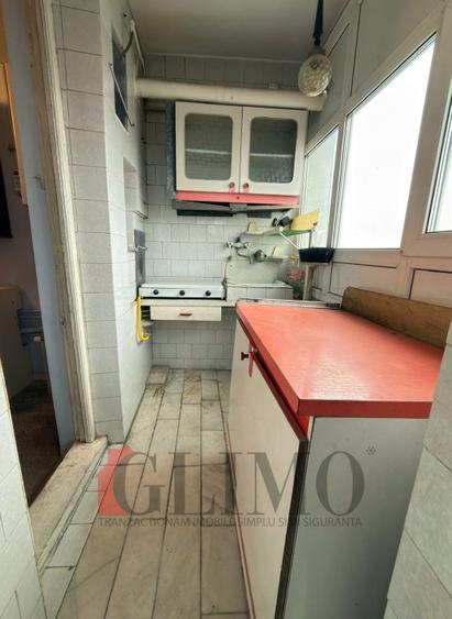 Apartament, 2 camere, la M-uri, langa Palatul Justitiei, strada Cosbuc - 10