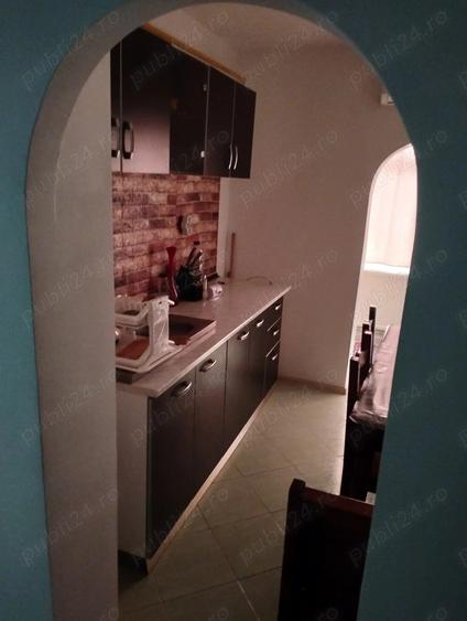 De inchiriat apartament 2 camere Rovinari - 4