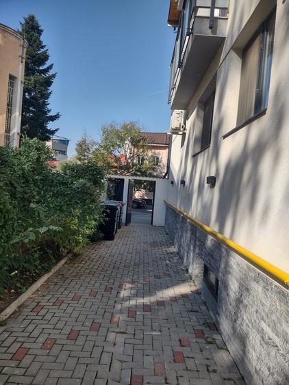 NEOFORT APARTAMENT 3 CAMERE cu LIVING 40 mp ZONA CALEA CALARASILOR-METROU MUNCII - 23