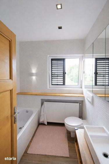 Vand Mansarda tip loft in FLoreasca| 183.9 mp total | 6 camere - 2