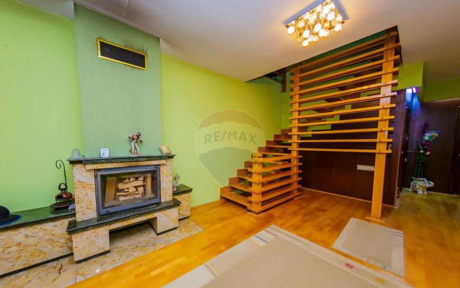 DE VANZARE DOUA CASE in zona de PARC ideale pentru doua f... - 10