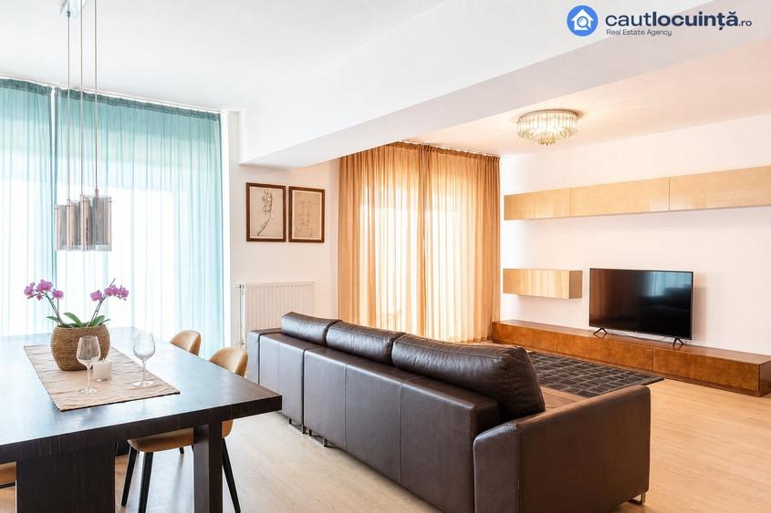 Apartament cu 4 camere, mobilat în Băneasa