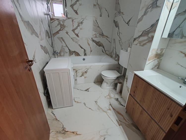 Garsoniera libera la vanzare, confort sporit zona Piata Tractorul - 6