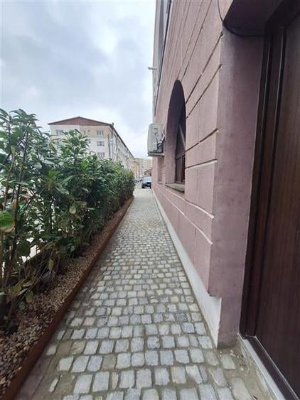 Restaurant + Spațiu de Joacă pentru Copii (1-8 ani), de Vanzare sau In - 2