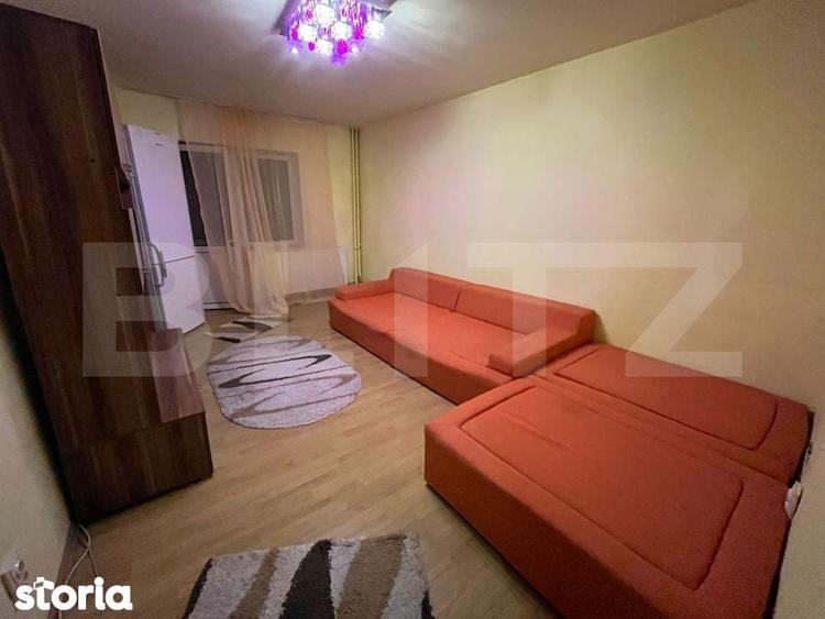 Apartament 2 camere de vanzare Micro 6, pozitie excelenta - 1