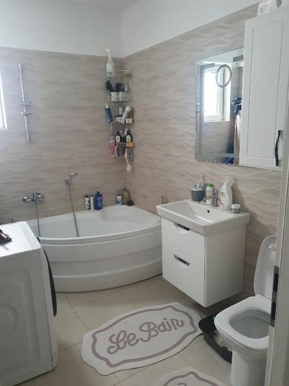 Vând apartament  cu curte - 3