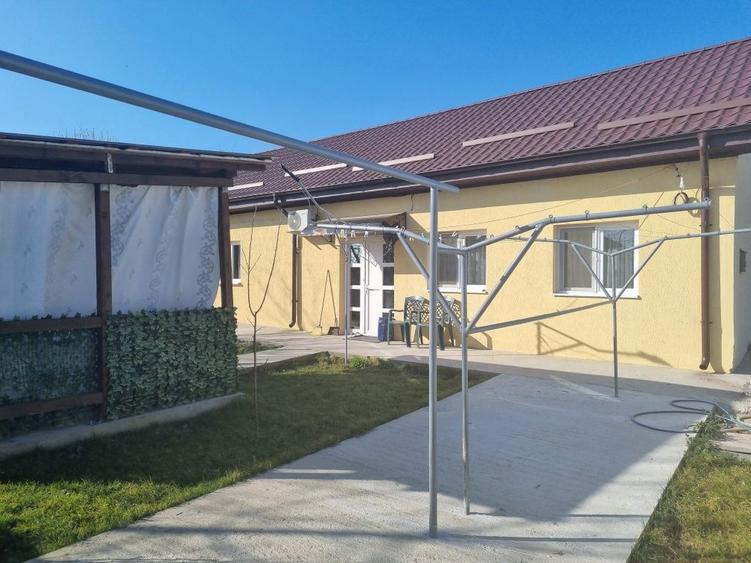 Vand casa Caracal, str.Stefan cel Mare nr.12 - 8