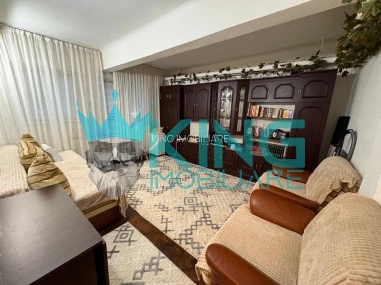 Apartament cu 3 camere semidecomandat, mobilat în Unirii Apartament cu 3 camere semidecomandat, mobilat în Unirii