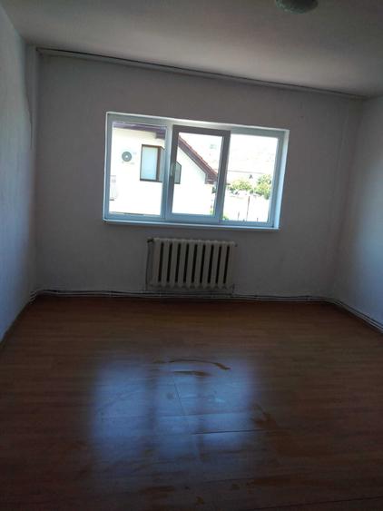 Garsoniera  confort 1, etaj 2 , zona  Cetate - 2