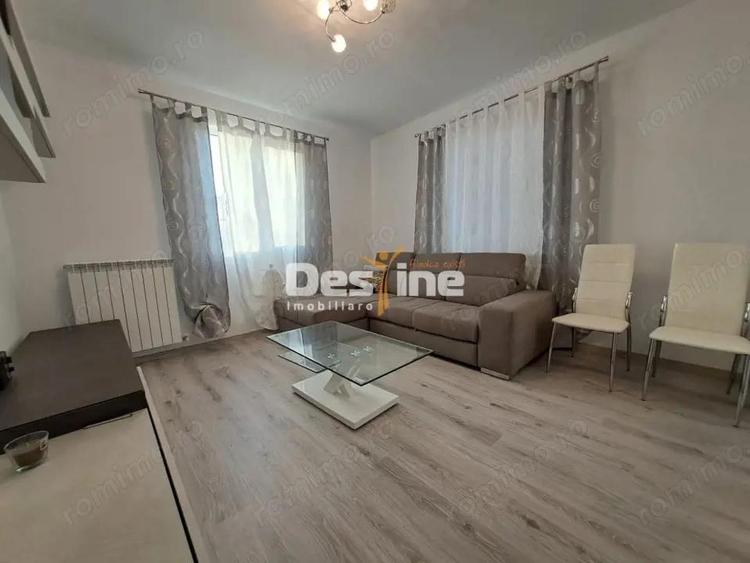 Miroslava CENTRU , Casa individuala de inchiriat, 600 euro - 1