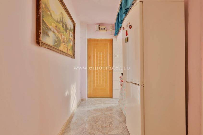 Apartament 2 camere la doar 240 m de plajă | Zona Rozelor, Mangalia - 7