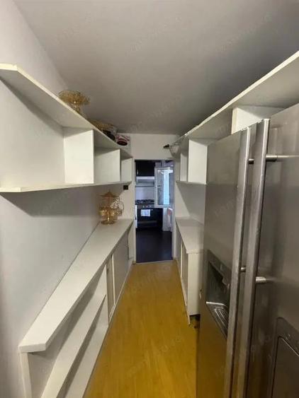 Apartament cu 2 intrari, beci 27 mp, mobilat Orasul Vechi - 12