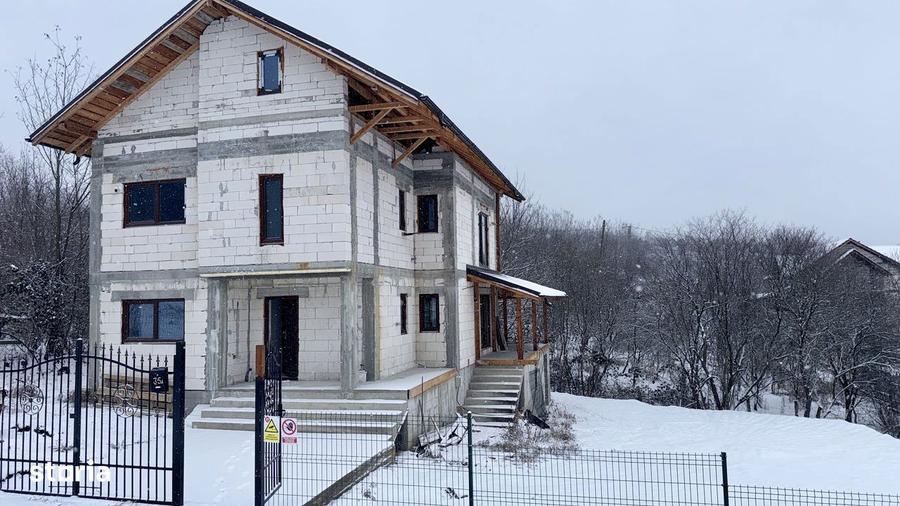 Casa Cu Teren 1200 Mp| Copacelu-Ramnicu Valcea - 1