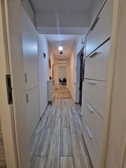 Apartament 2 camere de închiriat Apărătorii Patriei - 6