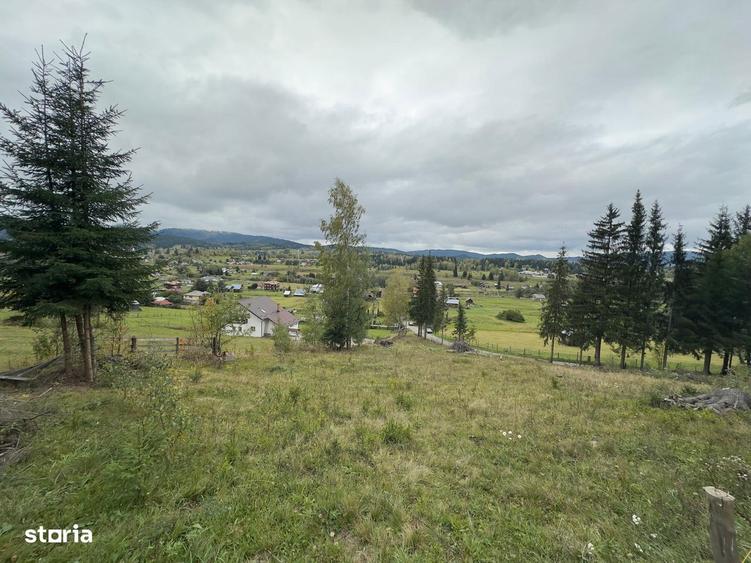 Teren la asfalt si priveliste frumoasa, 1000mp, Neagra Sarului - 3