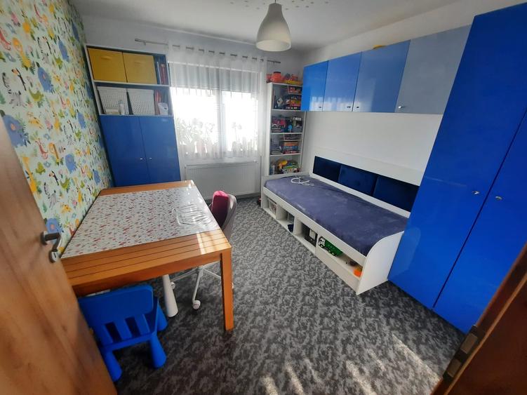 Vila cu 4 camere, zona Vorovesti - 11