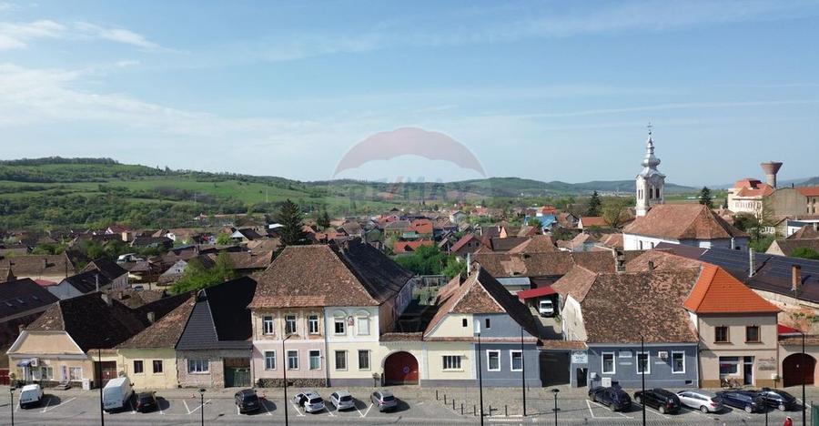 Casa cu istorie in inima Dumbraveniului 15 min. de... - 33