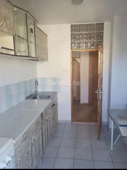 Inchiriez apartament Pucioasa cu 3 camere.. relati Inchiriez apartament Pucioasa cu 3 camere.. relati