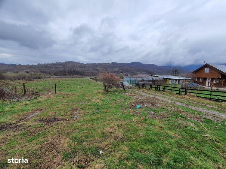 Teren Rasnov spre Predeal pretabil investitie 13 euro/mp - 1