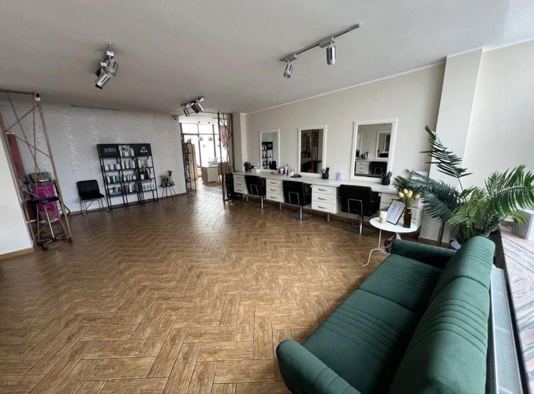 Vand salon de infrumusetare - 3