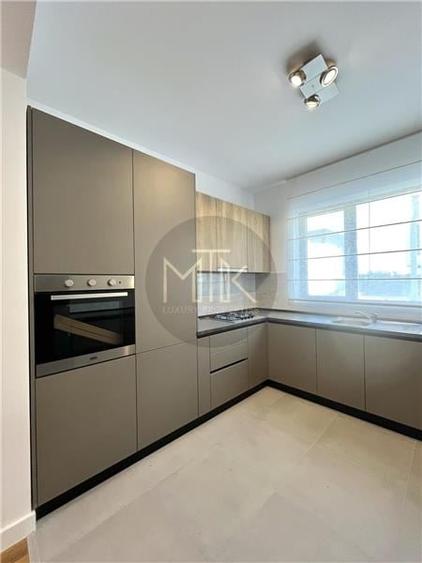 EXCLUSIV | SCOALA AMERICANA - Complex cu PISCINA | Pipera - Vila Duplex / 327 MP - 11