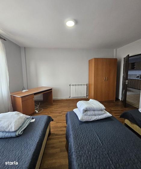 Apartament cu 3 camere de inchiriat zona Iosia!Se acc.echipe muncitori - 4