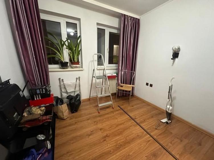 Victoriei - Iancu de Hunedoara | 3 Camere | Balcon Inchis | Etaj 4 - 5