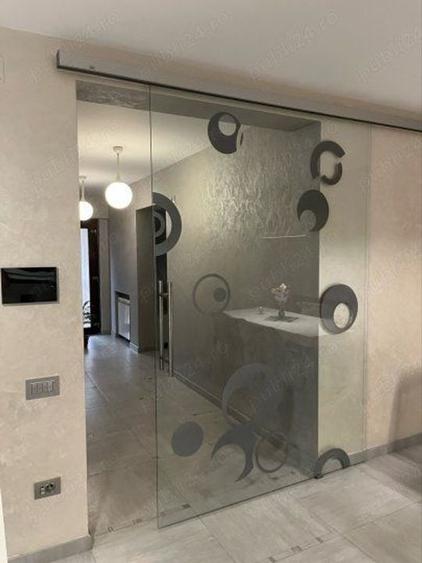 VILA P+1+M+POD ZONA BRATIANU - 1