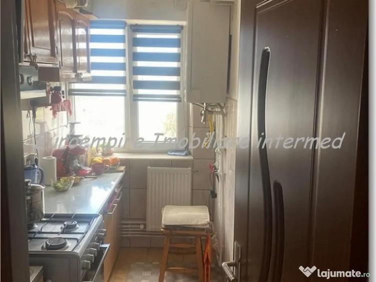 Apartament 2 camere zona KM 4-5 - 2