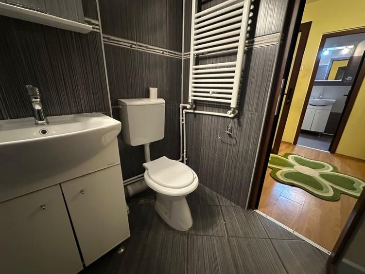 De inchiriat ap 3 camere decom zona gara-termen lung;bloc 1990;3parcari gratuite - 5